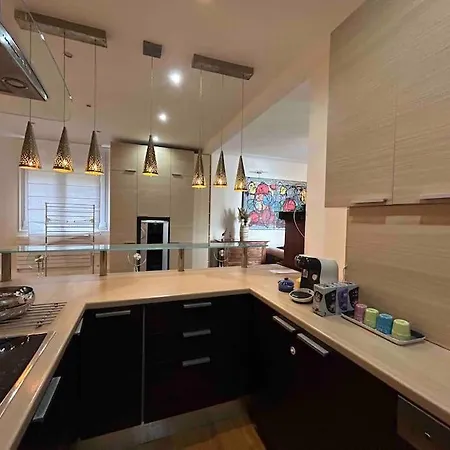 Exception 5 Pax Neuilly-sur-Seine