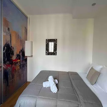 Exception 5 Pax Neuilly-sur-Seine
